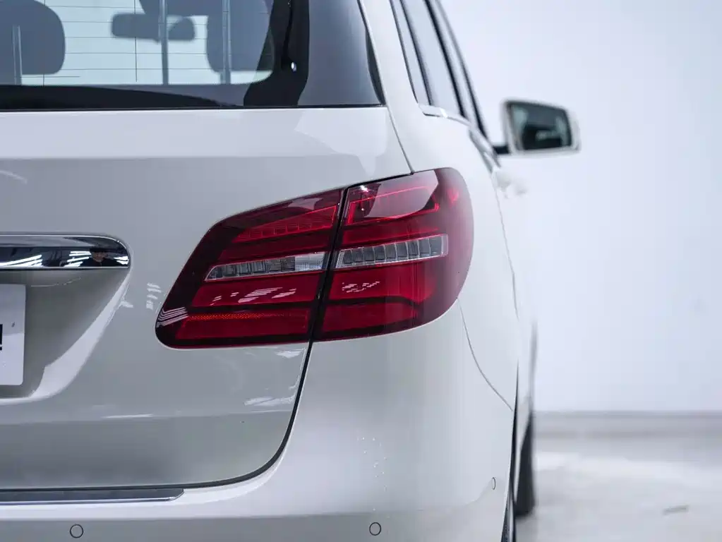 Mercedes-Benz B-Class — миниатюра 23