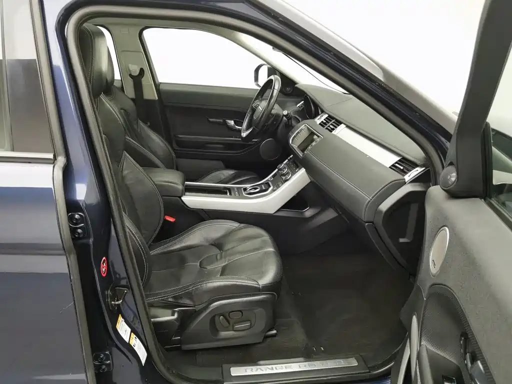 Land Rover Evoque (Import) — миниатюра 23