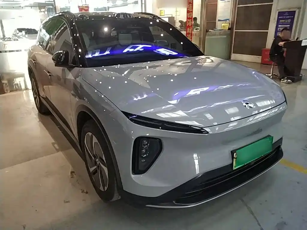 NIO ES6 — миниатюра 4