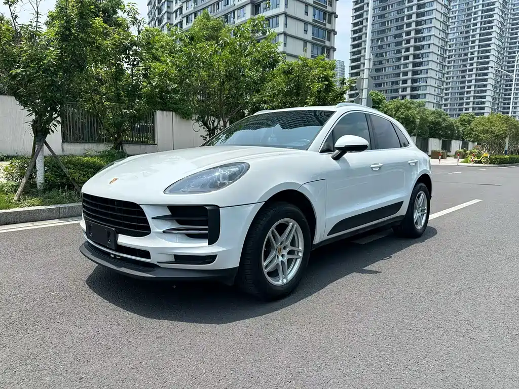 Купить Porsche Macan