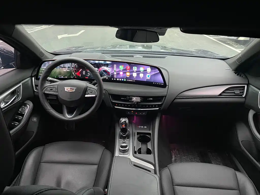 Cadillac CT5 — миниатюра 8