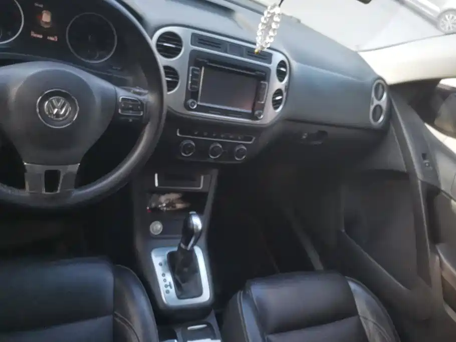 Volkswagen Tiguan — миниатюра 16