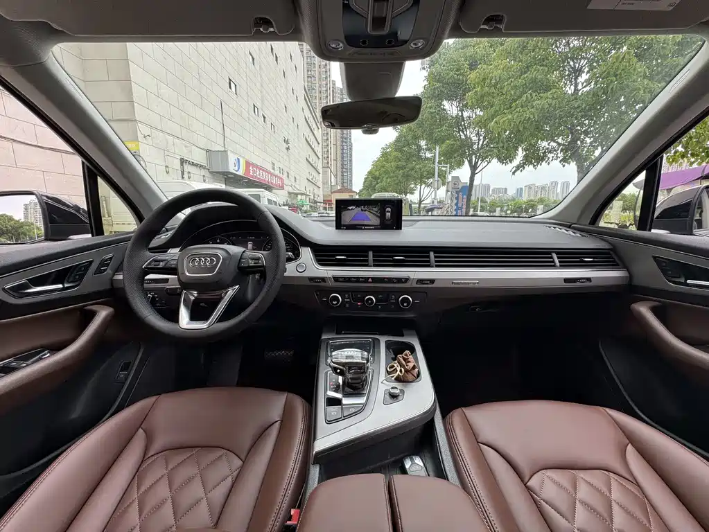 Audi Q7 2016 40 TFSI Comfort