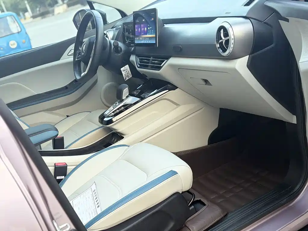 BYD Yuan Pro — миниатюра 13