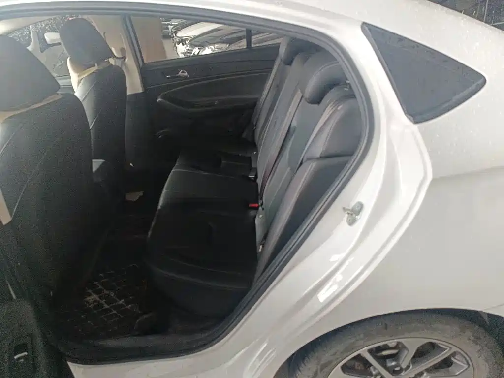 Chery Arrizo 5 — миниатюра 17
