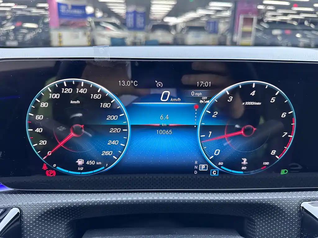 Mercedes-Benz A-Class 2022 — фото 15
