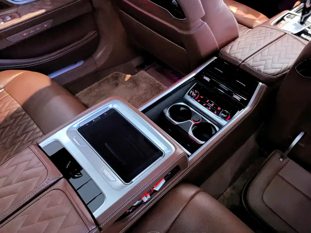 BMW 7 SERIES