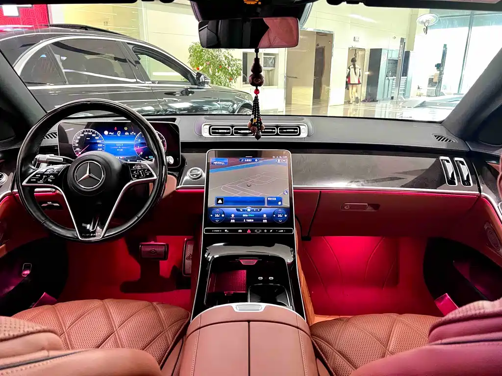 Mercedes-Benz S-Class — миниатюра 8