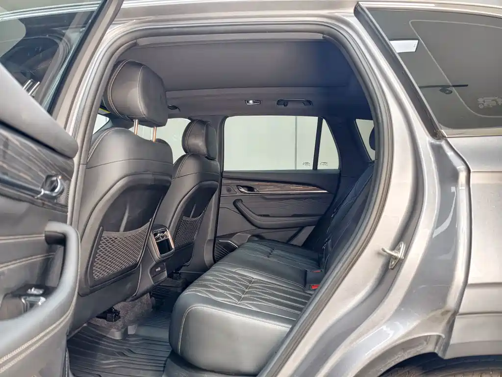 Geely Xingyue L — миниатюра 10