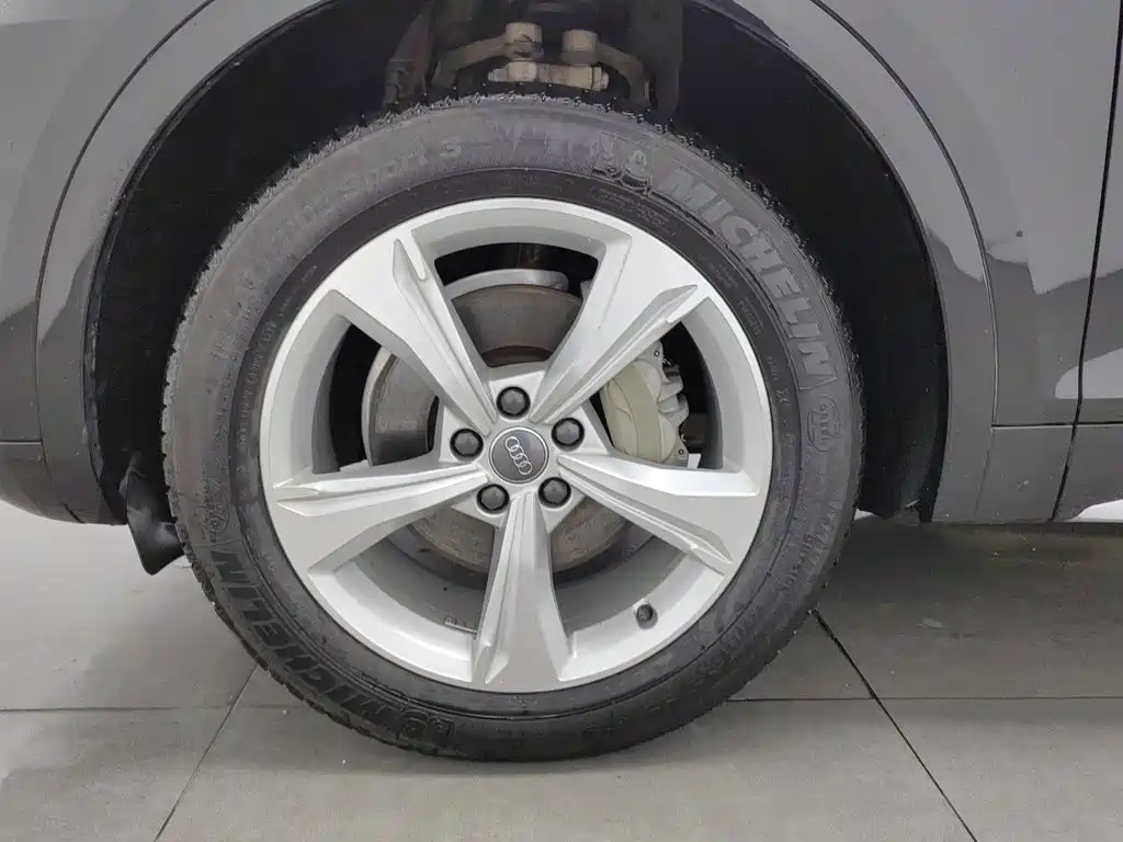 Audi Q5L — миниатюра 17