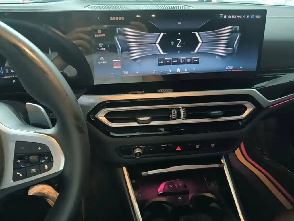 BMW 3 Series — миниатюра 13