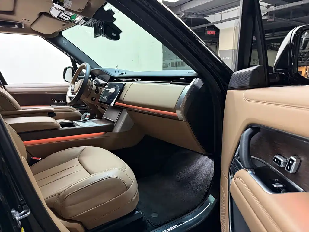 Land Rover Range Rover — миниатюра 2
