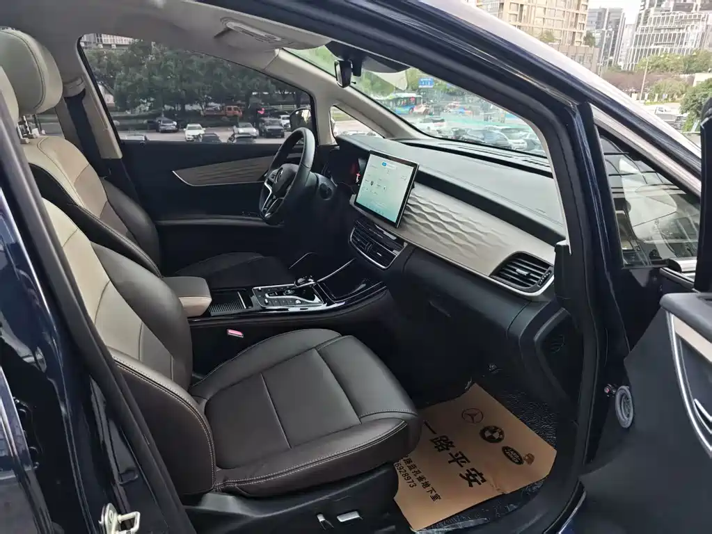 BYD Song Max DM-i 2022 — фото 9