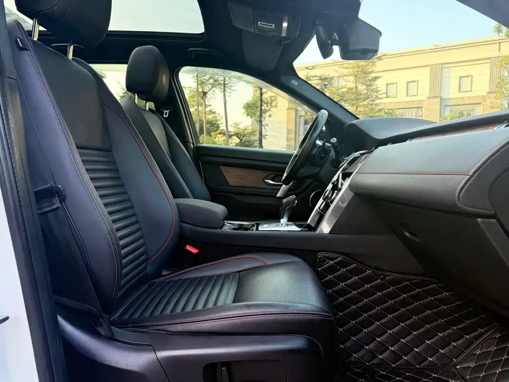 LAND ROVER DISCOVER SPORTS