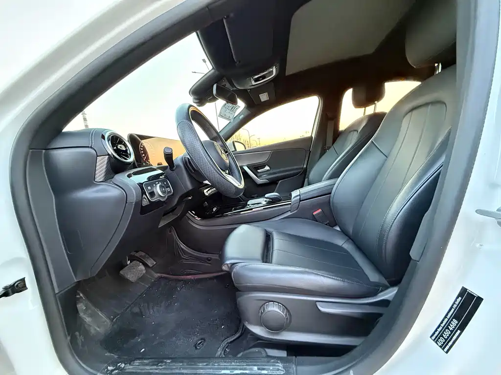 MERCEDES-BENZ A CLASS