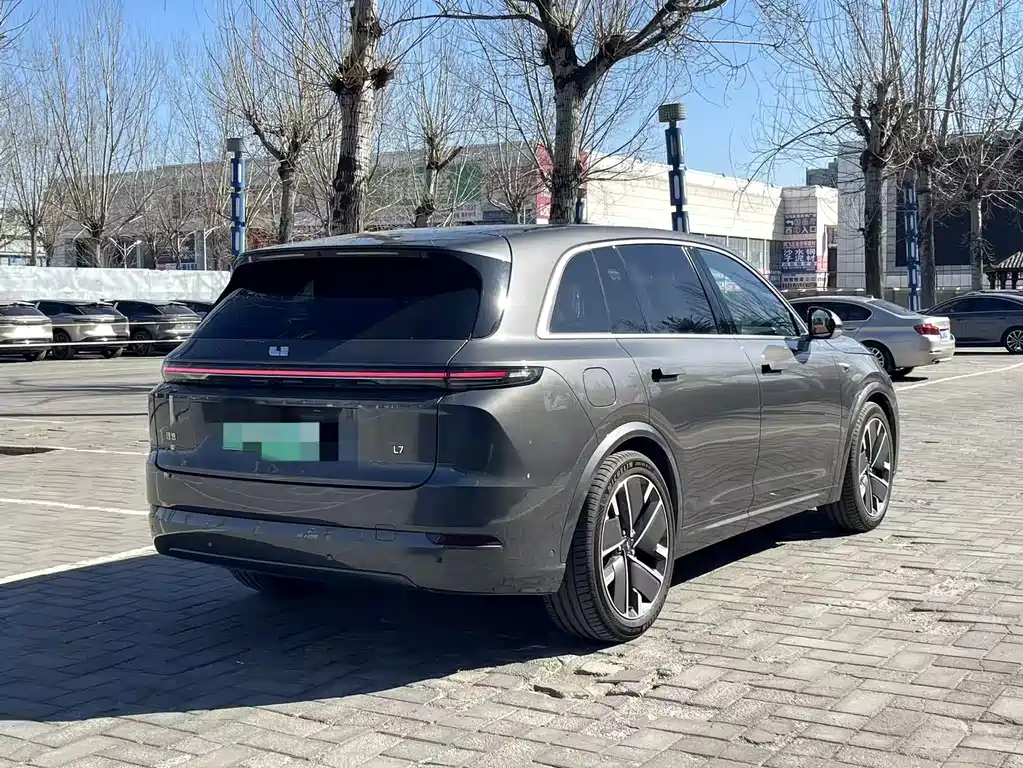 Li Auto IDEAL L7