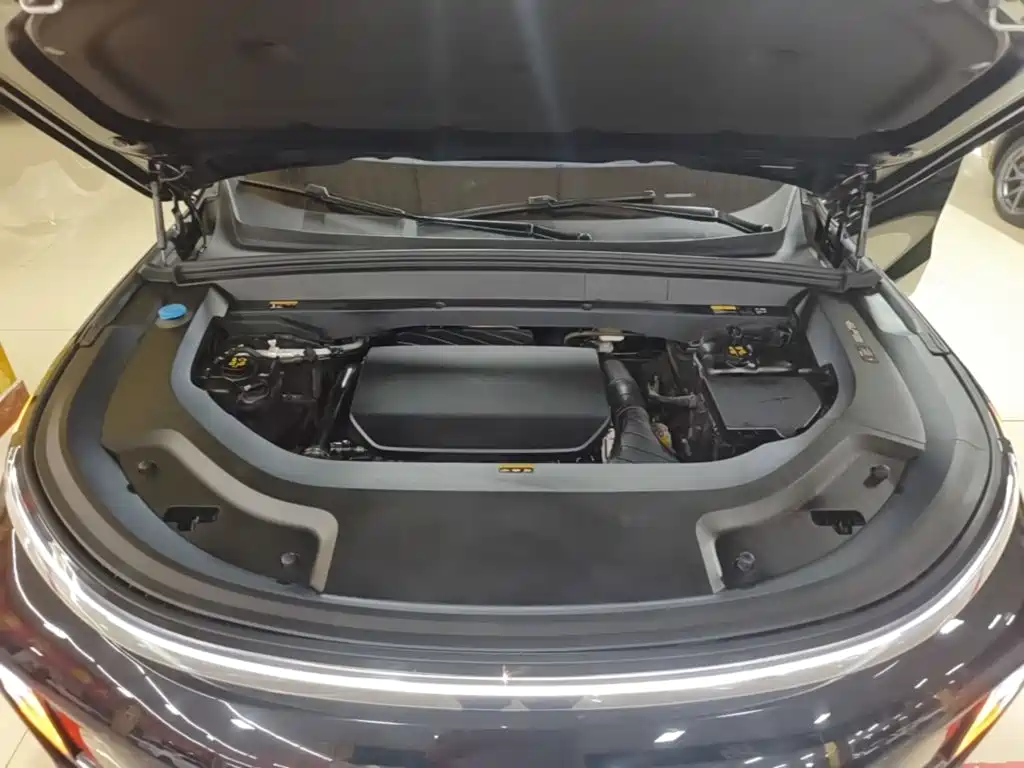 Li Auto Li L9 — миниатюра 20
