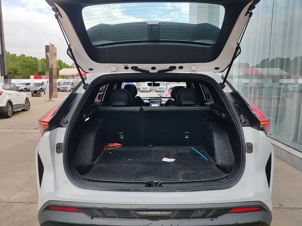 Geely Boyue — миниатюра 19