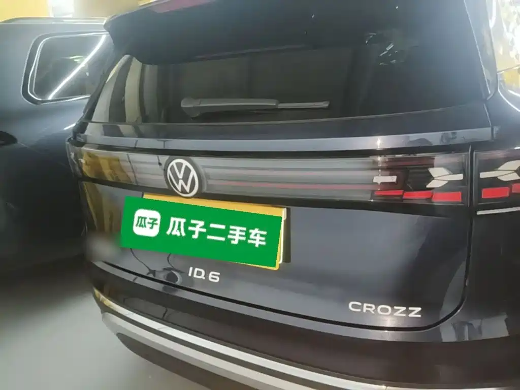 Volkswagen ID.6 Crozz — миниатюра 6