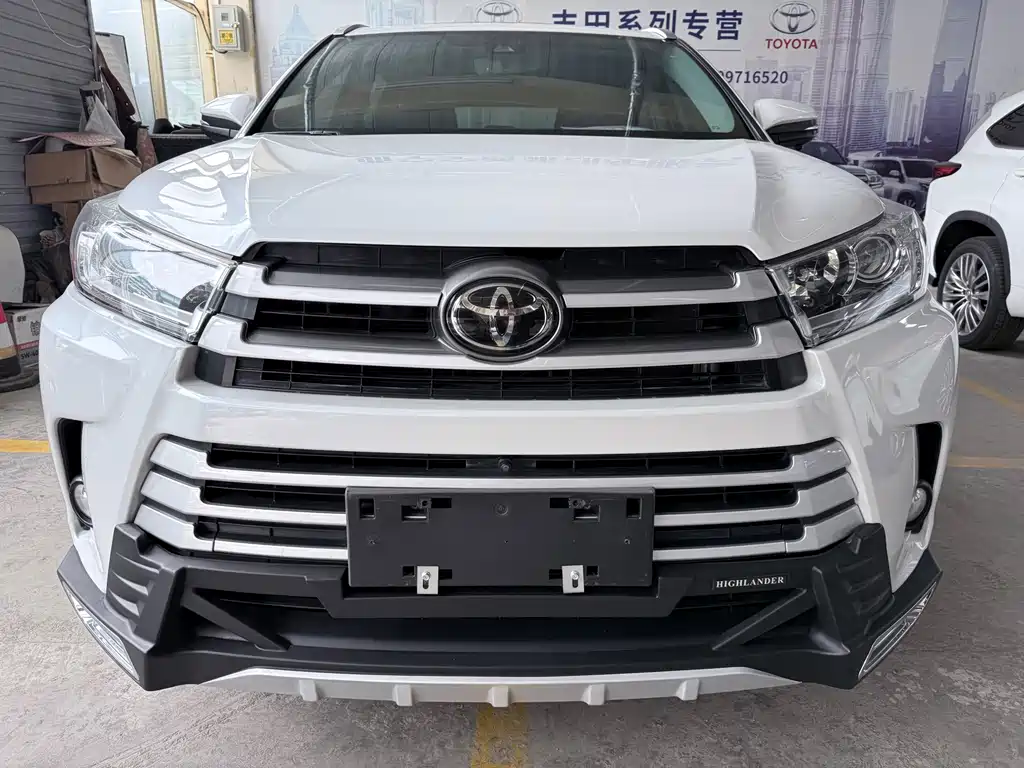 Toyota Highlander — миниатюра 2