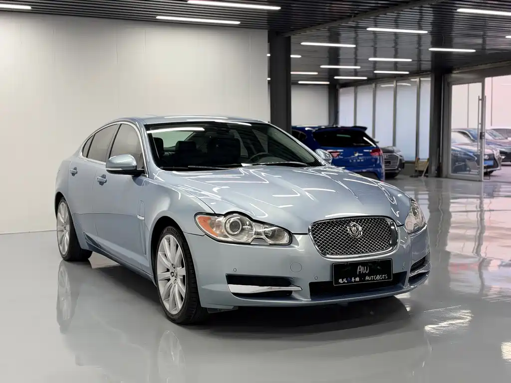 Jaguar XF — миниатюра 3