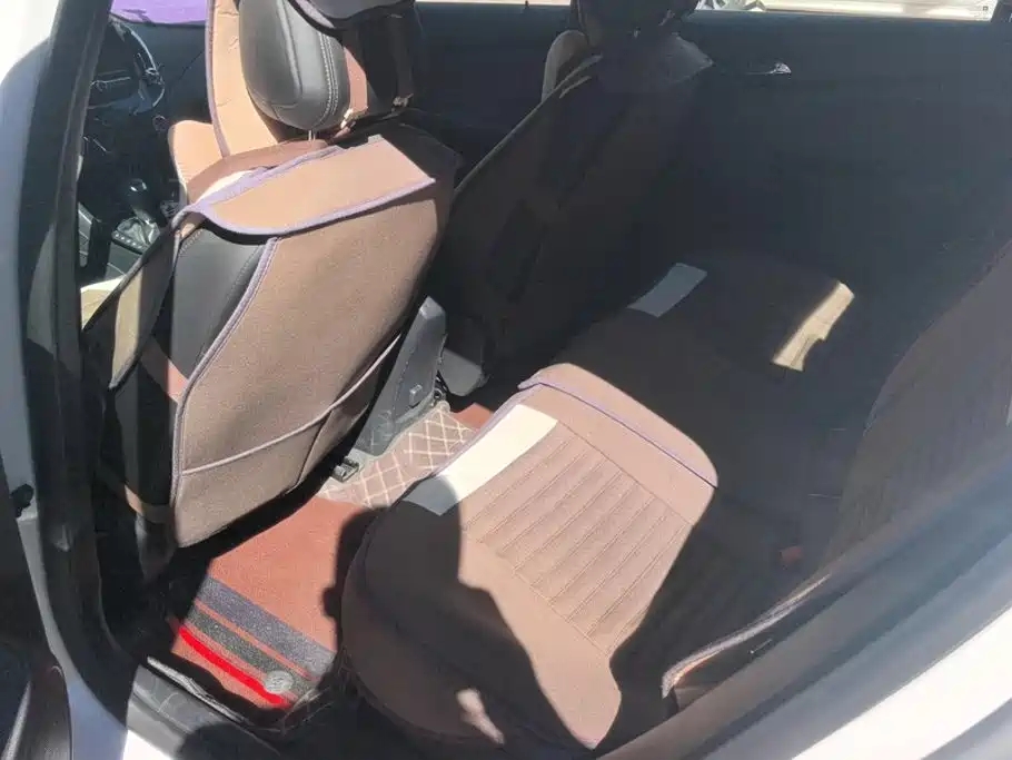 Chevrolet Cruze — миниатюра 11