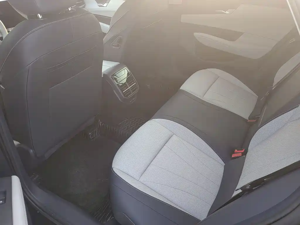 Volkswagen Passat — миниатюра 6