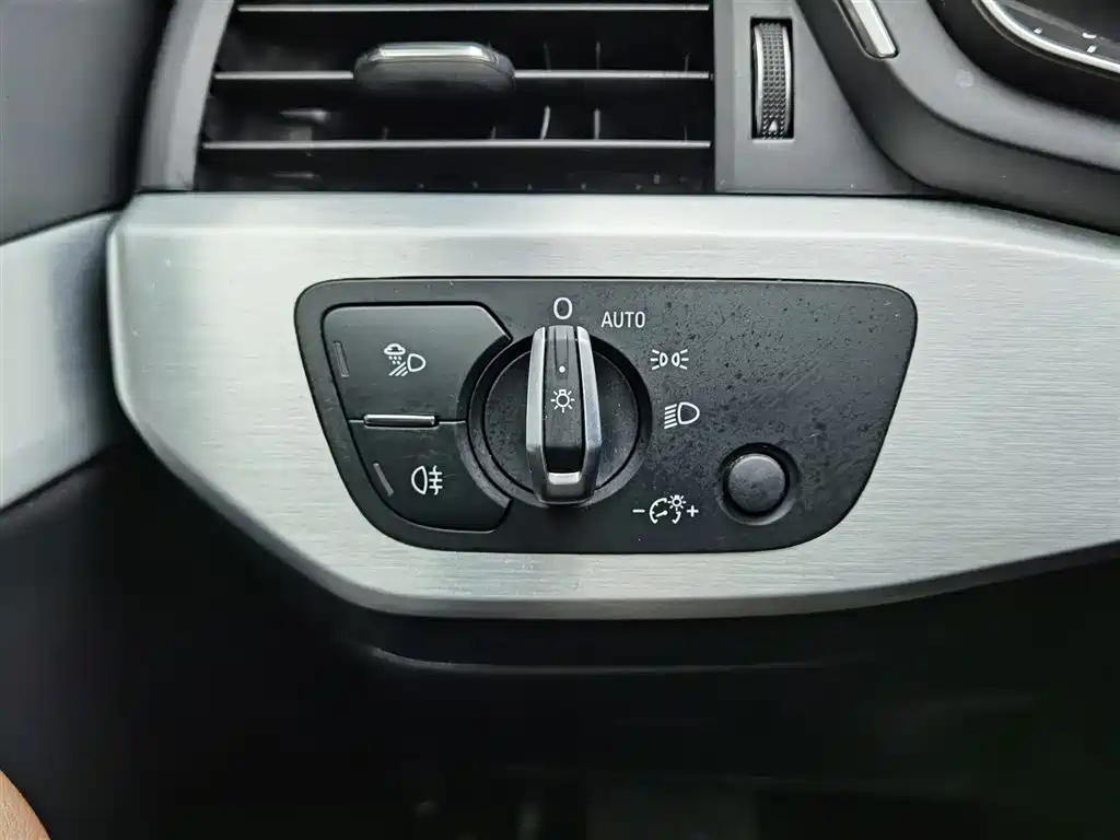 Audi A4L — фотографии объявления, Фото 22