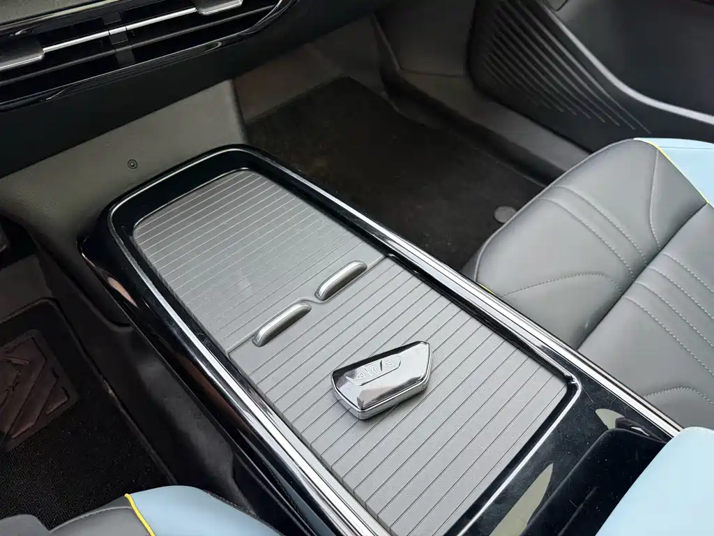 Volkswagen ID.4 X — миниатюра 13