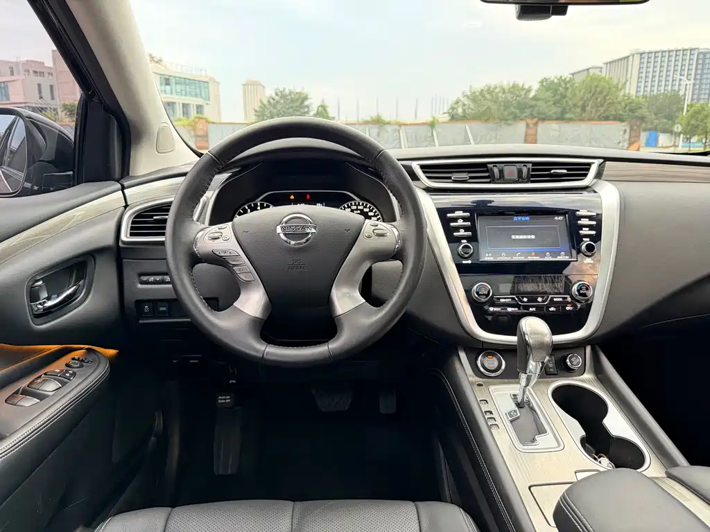 Nissan Murano — миниатюра 8