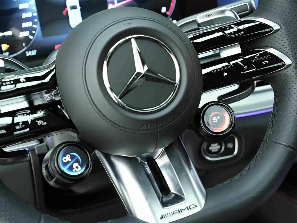 Mercedes-Benz GLE AMG — миниатюра 16