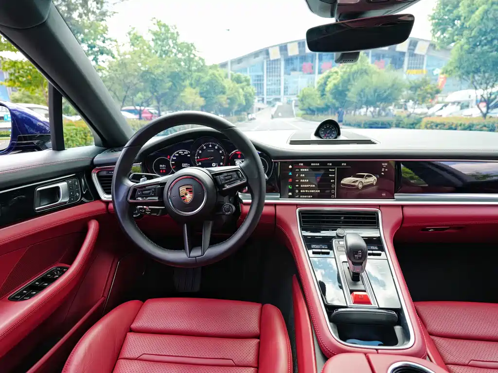 Porsche Panamera — миниатюра 12