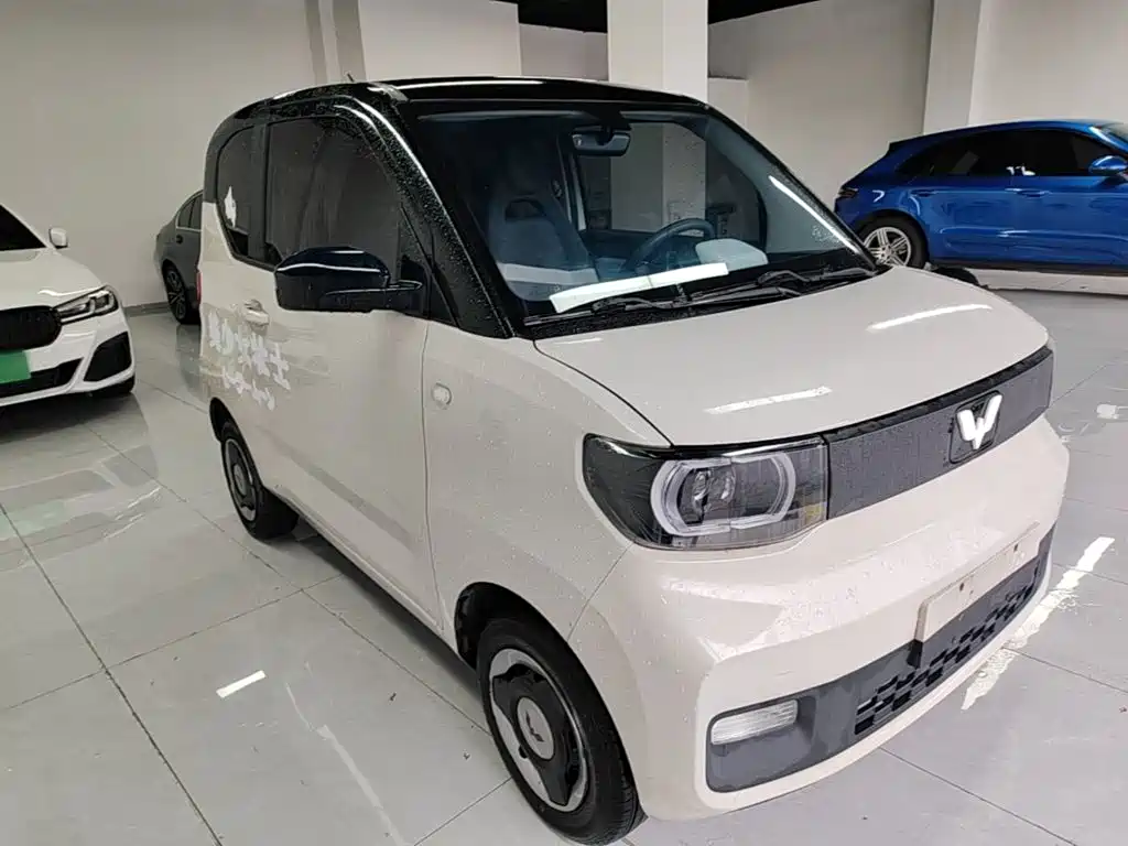 Wuling MINIEV — миниатюра 4