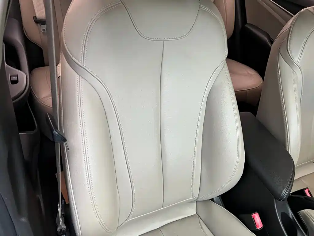 Buick Excelle — миниатюра 23