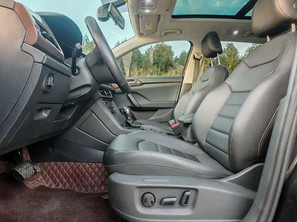 Volkswagen Tharu — миниатюра 4