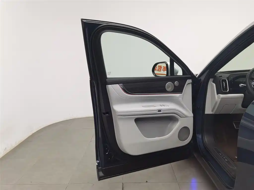 Aito M9 2024 Max 42kWh 6 мест