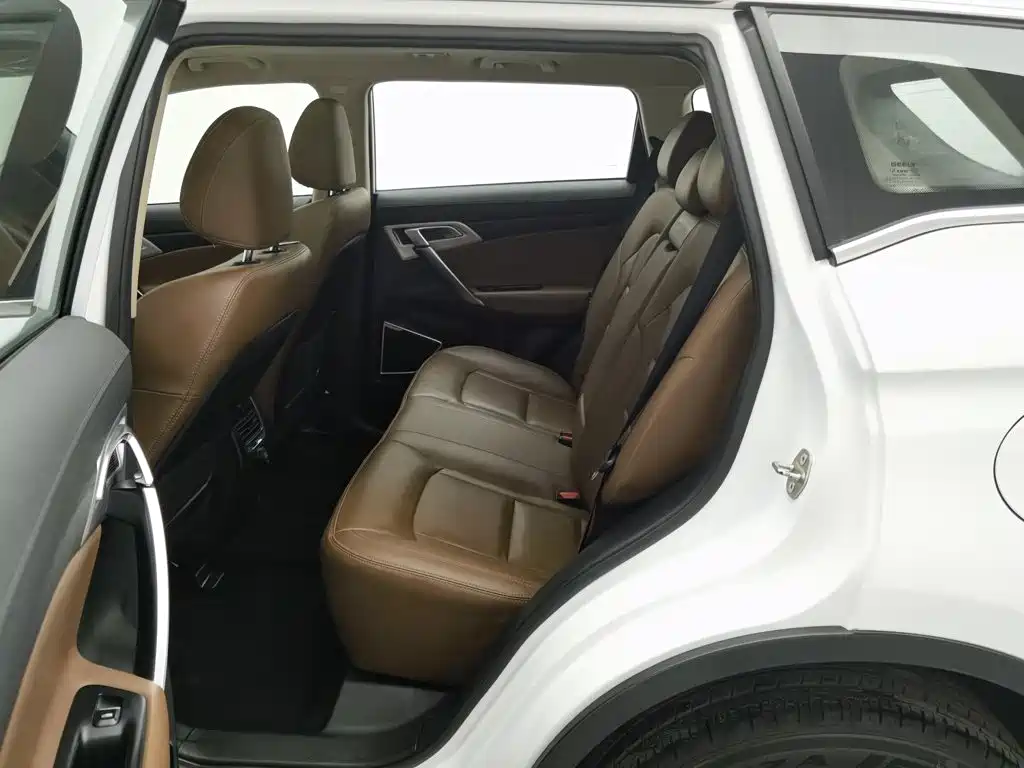 Geely Boyue — миниатюра 15