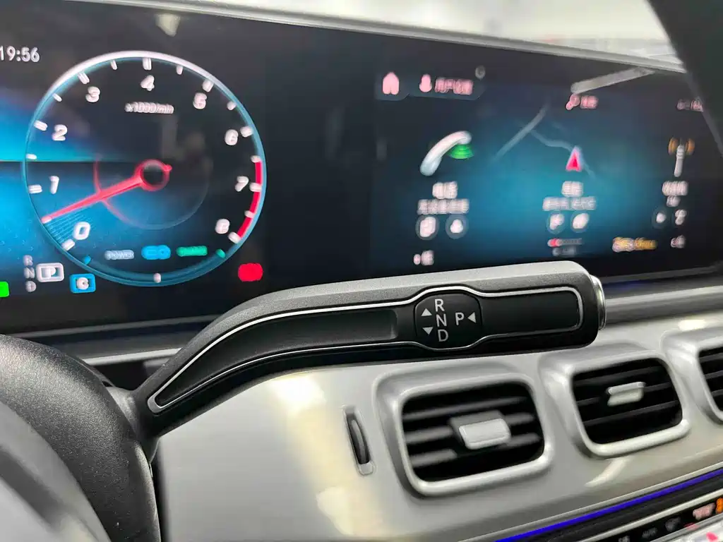 Mercedes-Benz GLE AMG — миниатюра 15