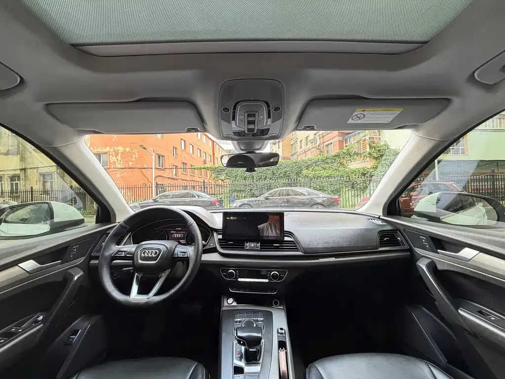 Audi Q5L — миниатюра 9