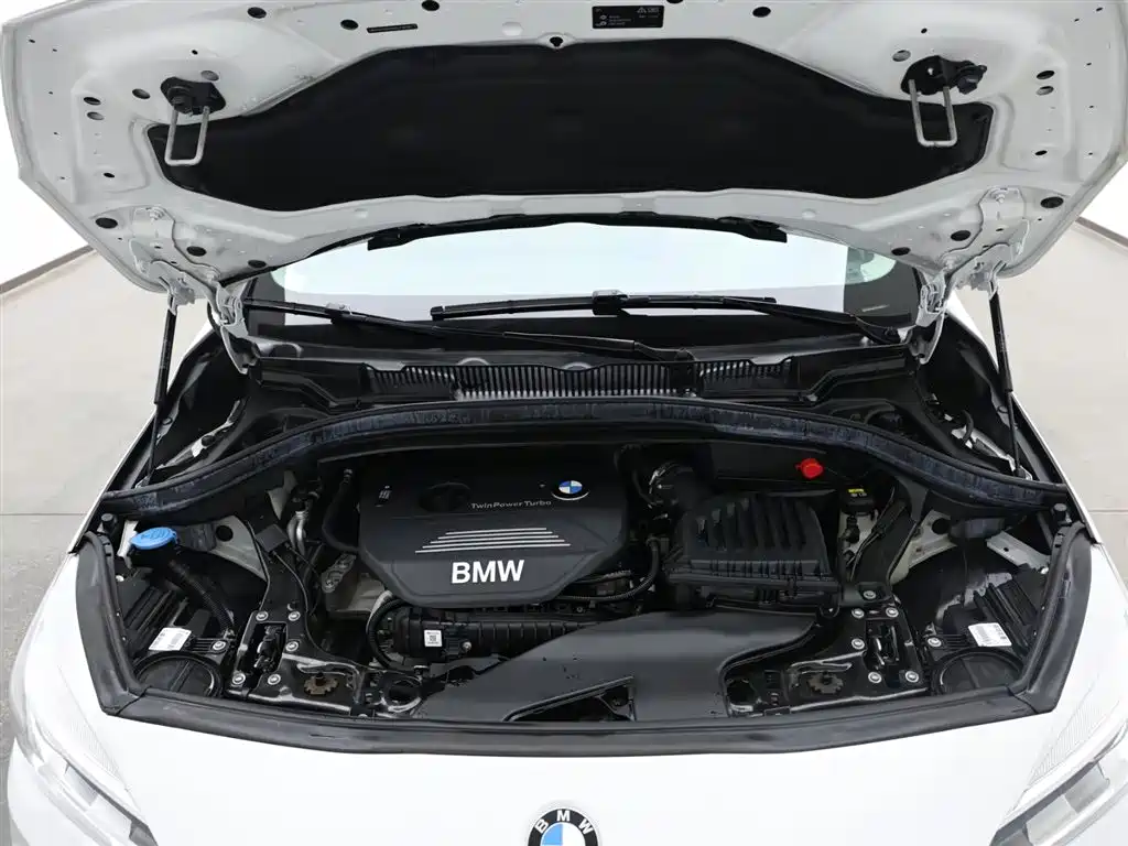 BMW 2 SERIES STATION WAGON