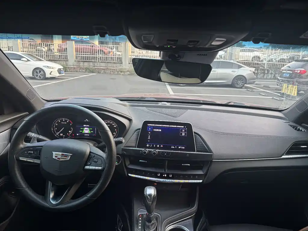 Cadillac CT4 — миниатюра 12