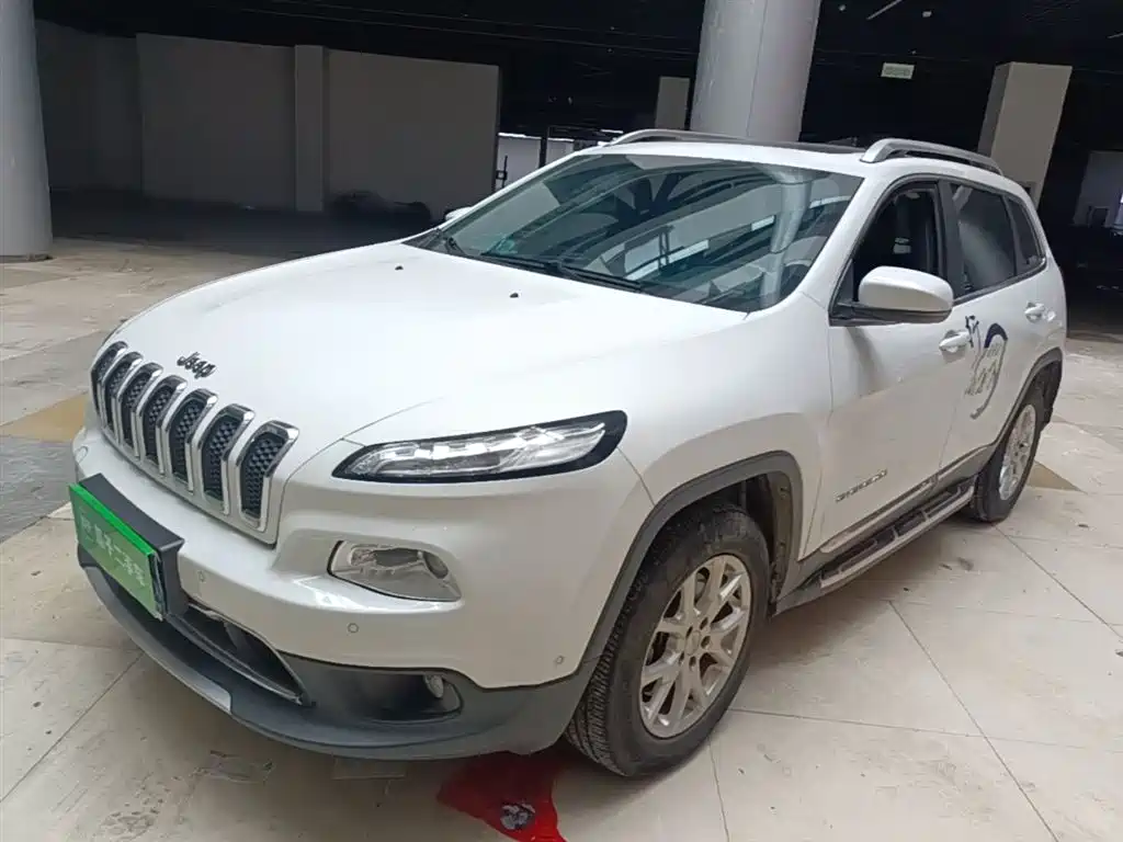 Jeep Cherokee 2016