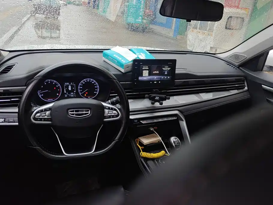 Geely Vision X6 — миниатюра 12
