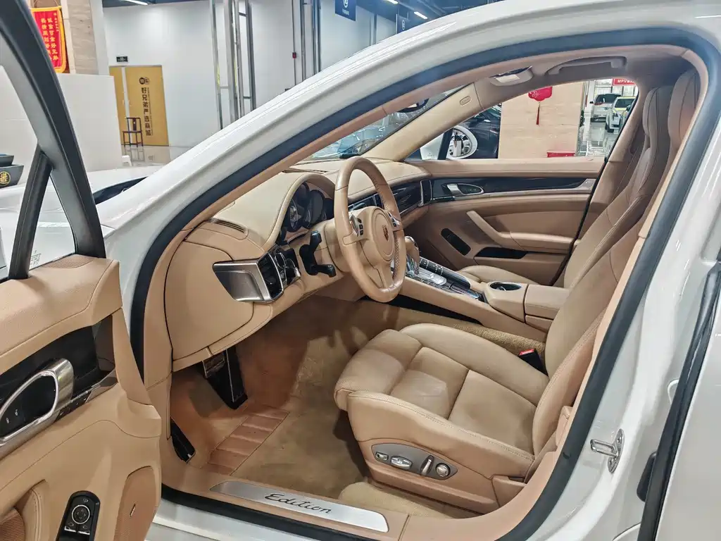 Porsche Panamera 2016 Panamera 4 Edition 3.0T