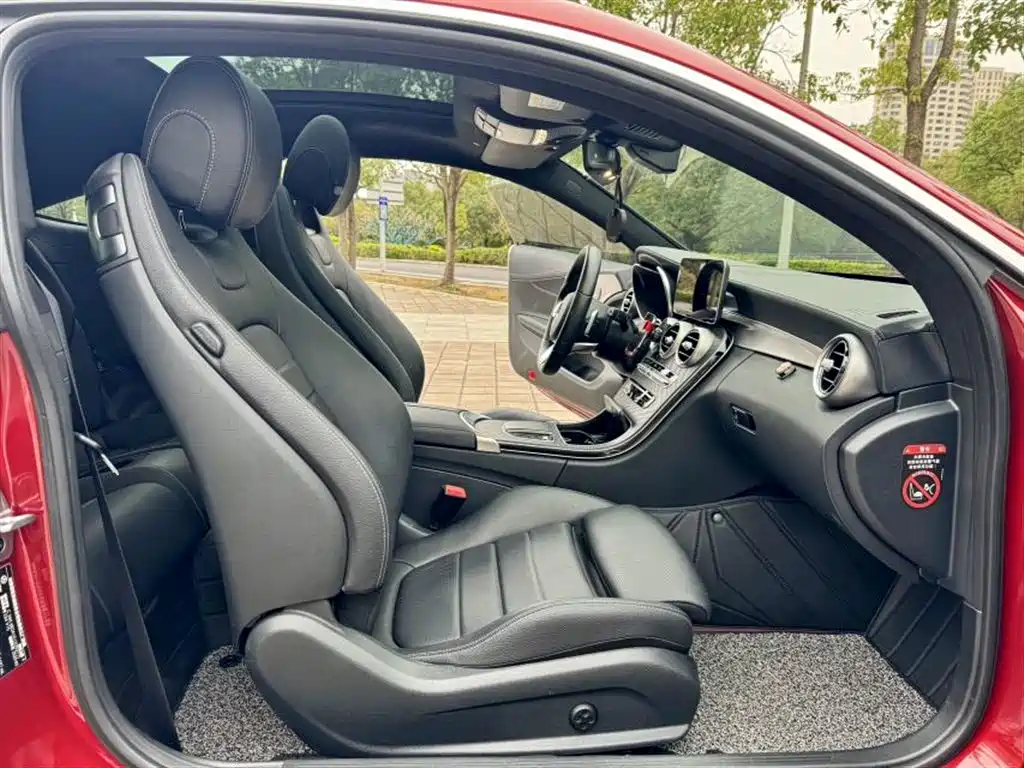 Mercedes-Benz C-Class (Import) — миниатюра 5