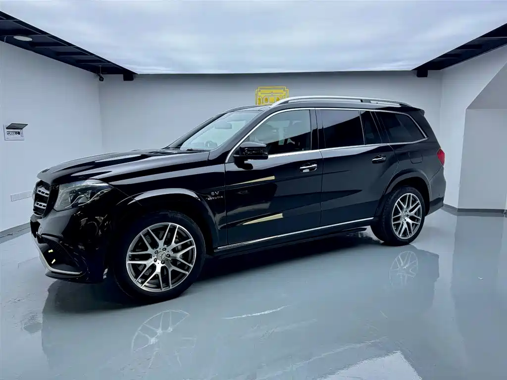 Купить Mercedes-Benz GLS AMG