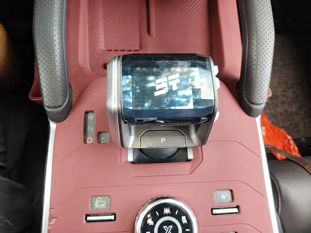 Jetour Traveller — миниатюра 14