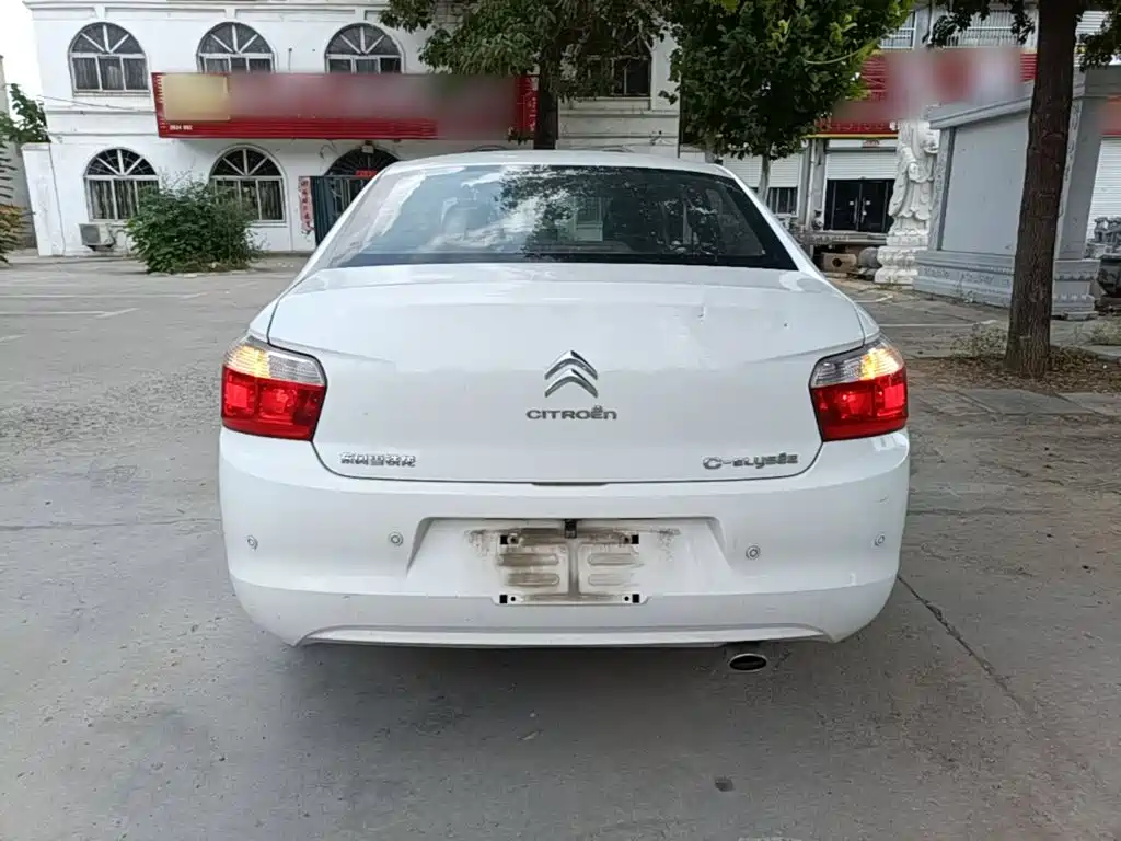 Citroen Elysee — миниатюра 6