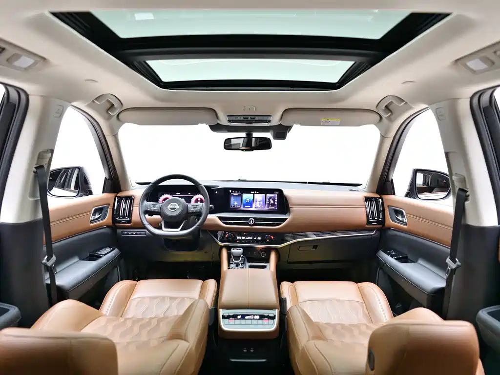 NISSAN EXPLORING THE LAND