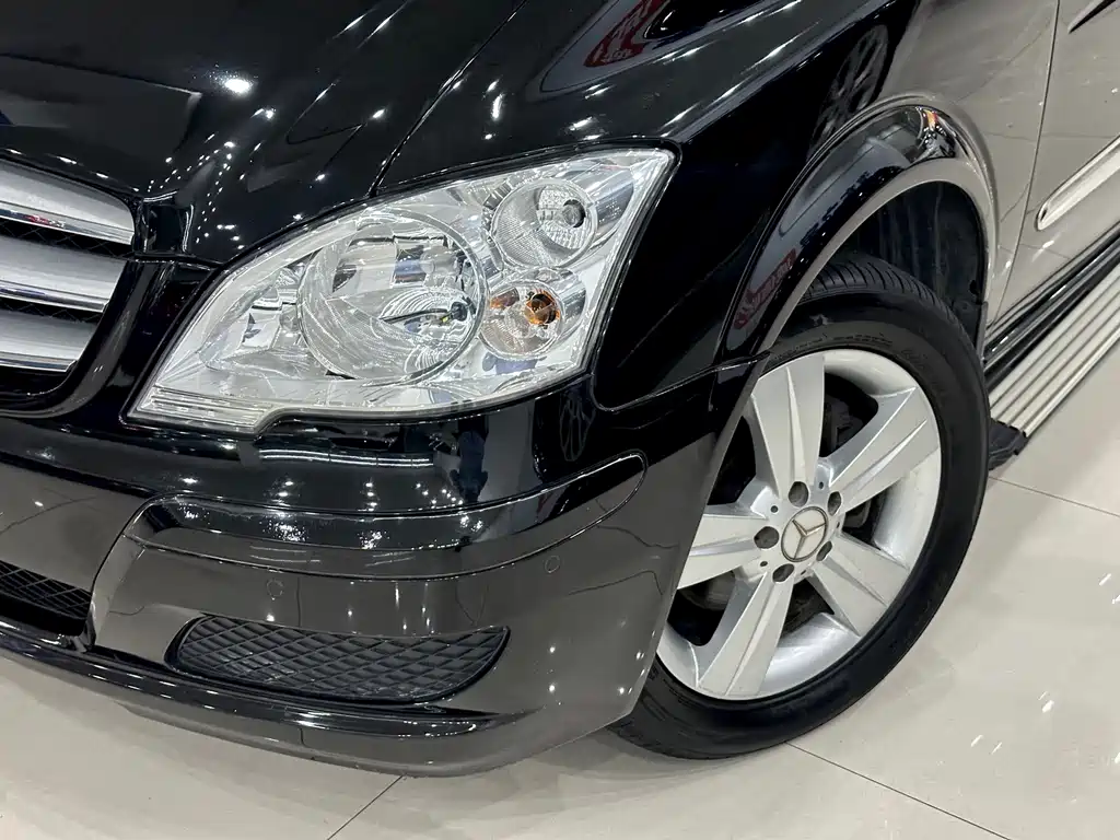 Mercedes-Benz Viano — миниатюра 23